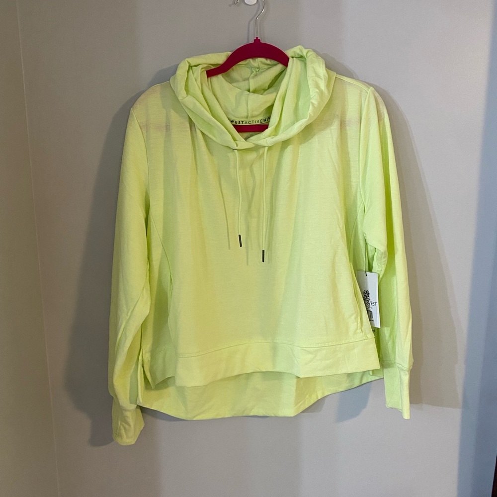 Nine West Active Wear Hoodie/thumb holsters. Pockets! Very soft! Light weight!